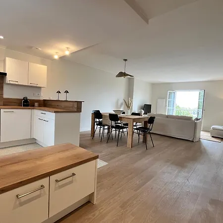 Magnifique Vue Vieux Port Et Tours De - 120m2 - Les Du Trente Lejlighed